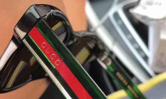 Gucci变Gucc京东称赔百元券 顾客聘律师维权